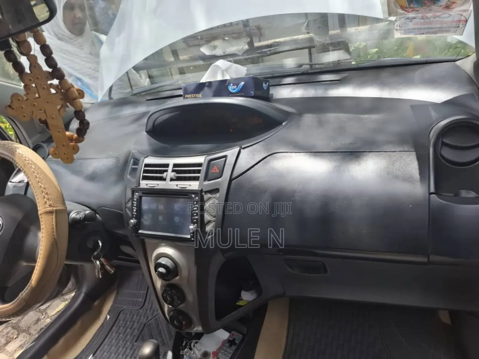 Toyota Yaris 2009 Silver