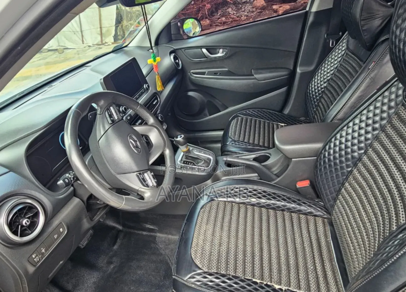 New Hyundai Kona 2022 Silver