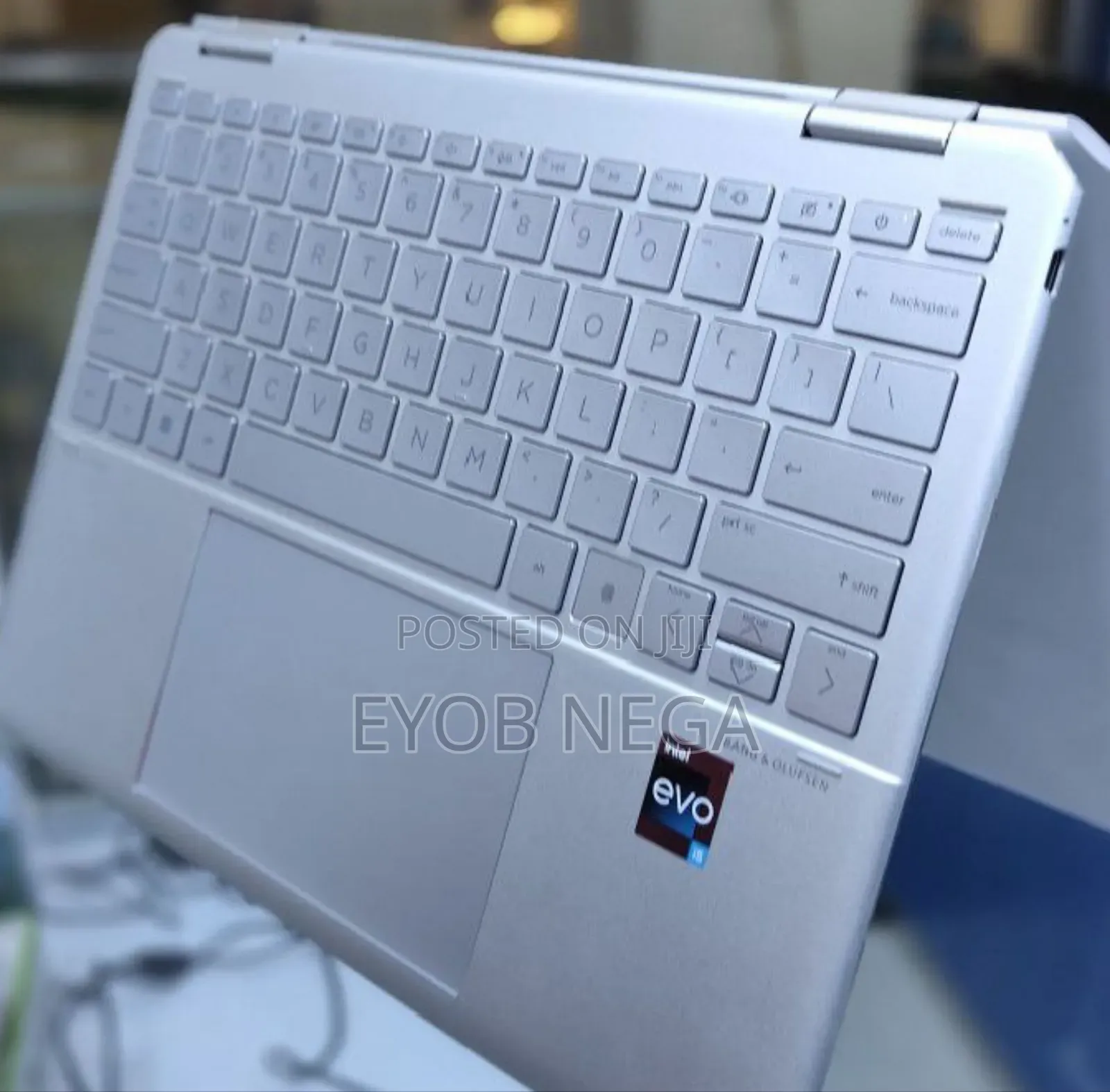 New Laptop HP Spectre X360 8GB Intel Core I5 SSD 512GB