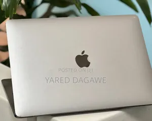 New Laptop Apple MacBook Air 2020 8GB Intel Core i5 SSD 256GB