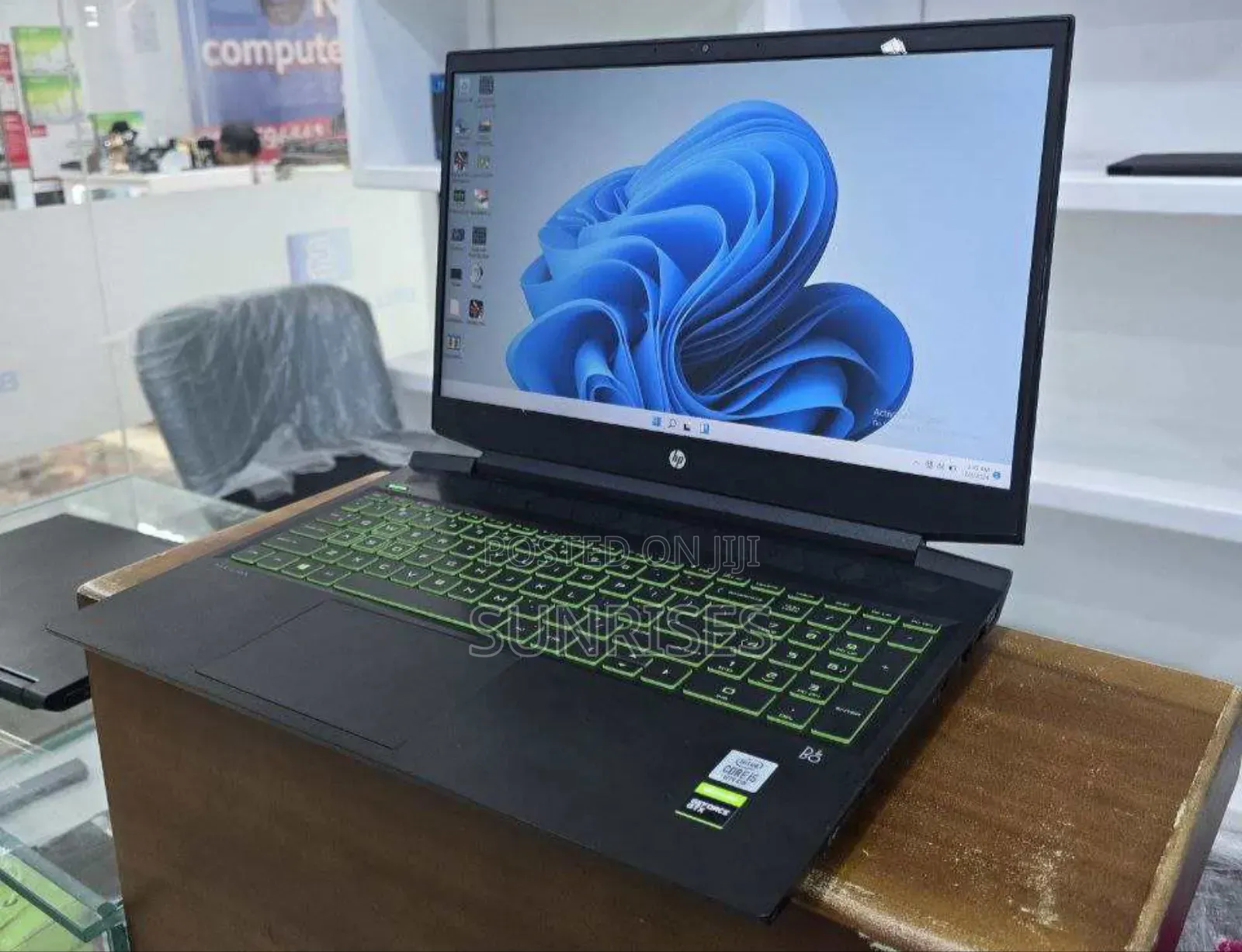 New Laptop HP Pavilion Power 15 16GB Intel Core I7 SSD 512GB