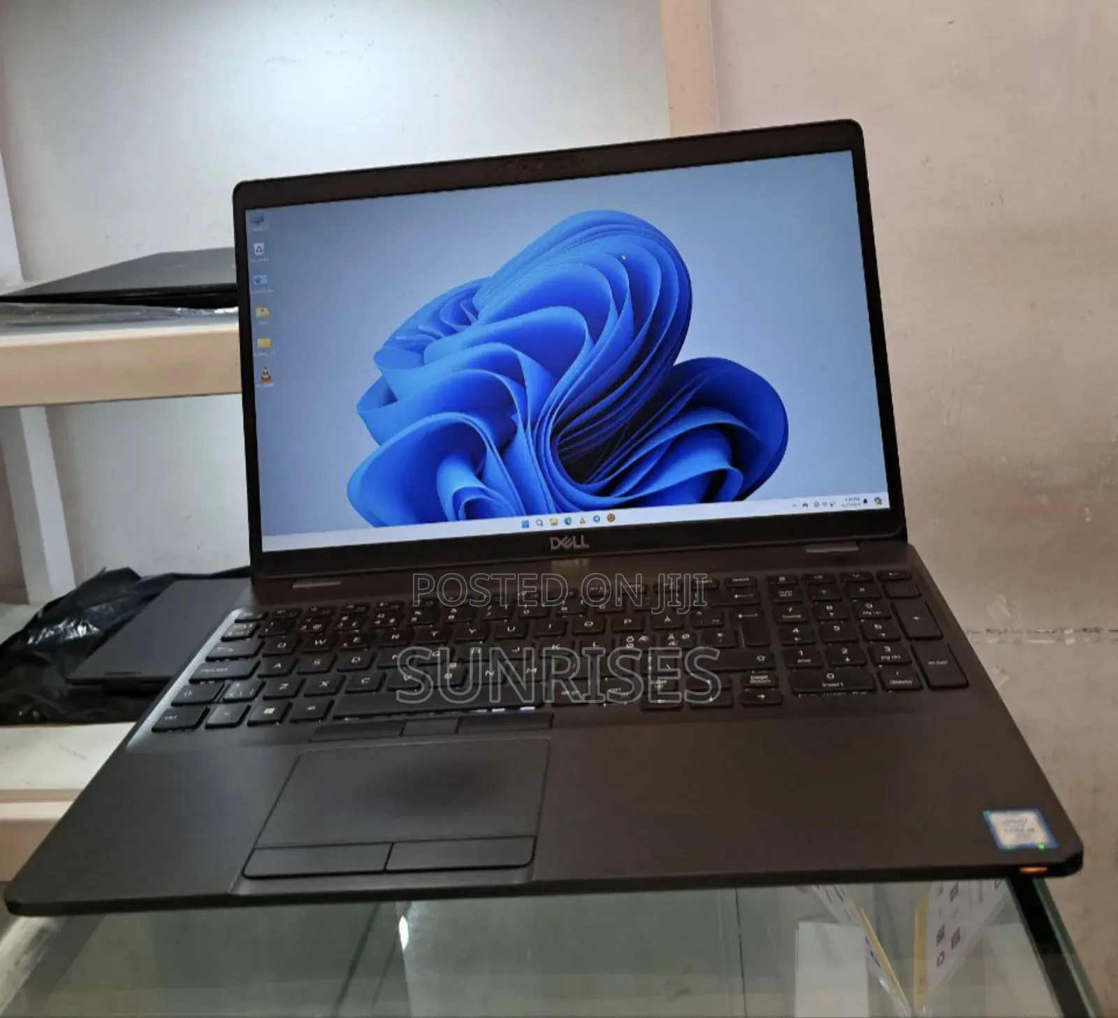 New Laptop Dell Latitude 5310 16GB Intel Core I5 SSD 512GB