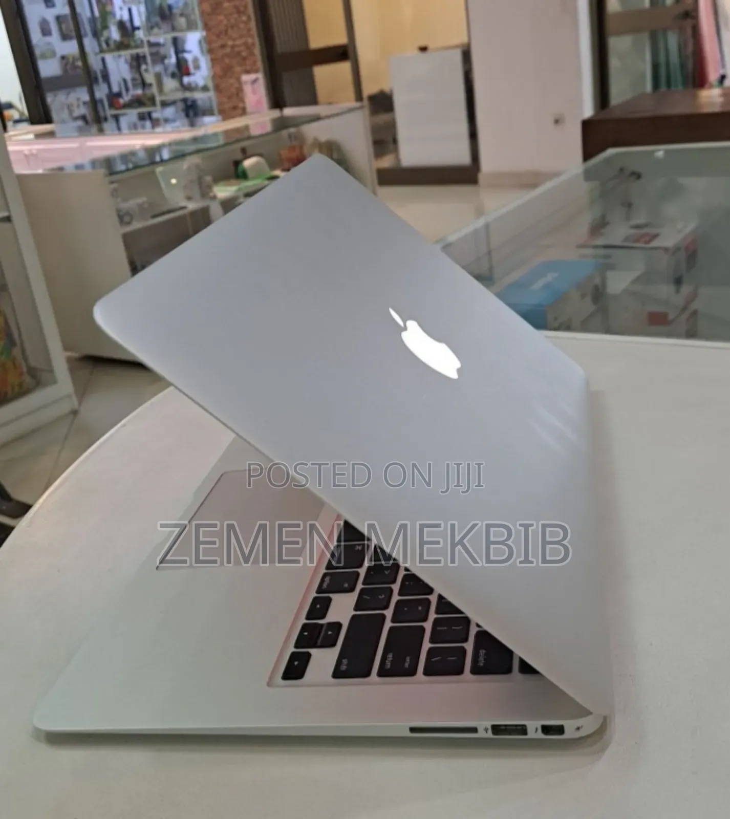 New Laptop Apple MacBook Air 2014 4GB Intel Core I5 SSD 128GB