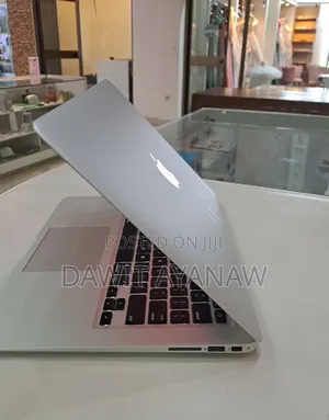 Photo - New Laptop Apple MacBook Air 2014 4GB Intel Core I5 SSD 128GB