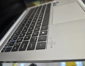 New Laptop HP Zbook Studio G7 16GB Intel Core I7 SSD 512GB