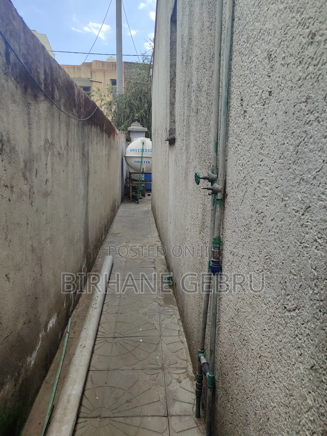 Villa House Rent for Business