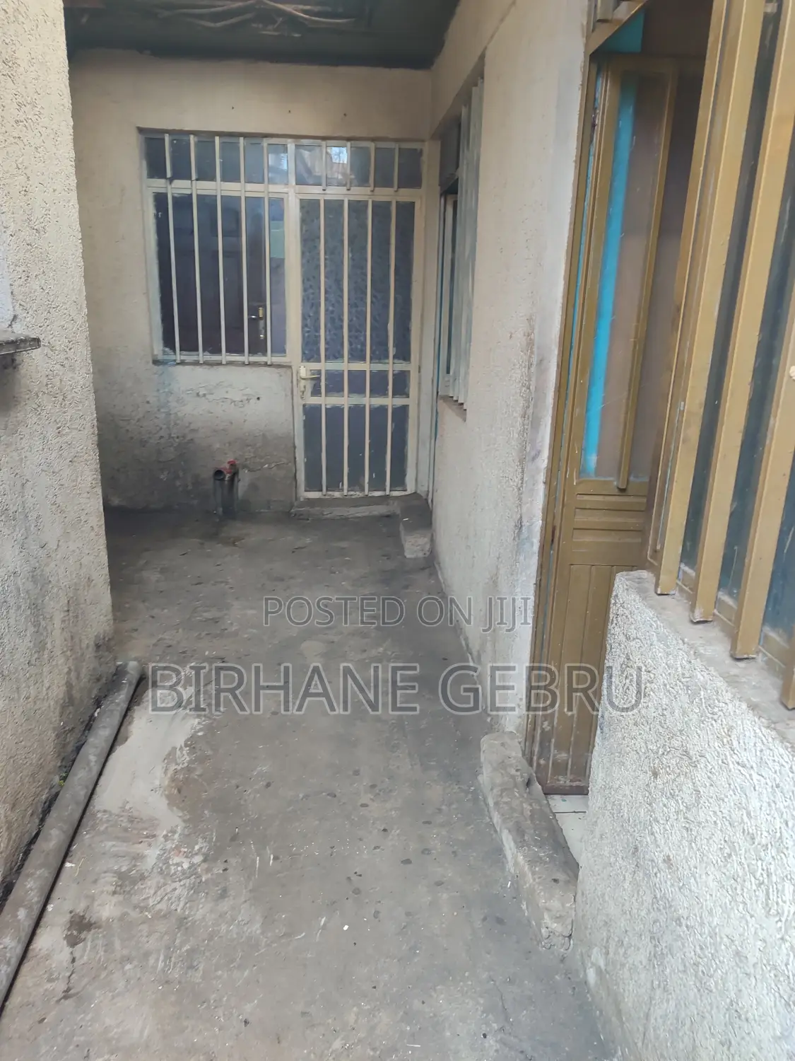 Villa House Rent for Business