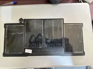 Photo - Battery for Macbook Air