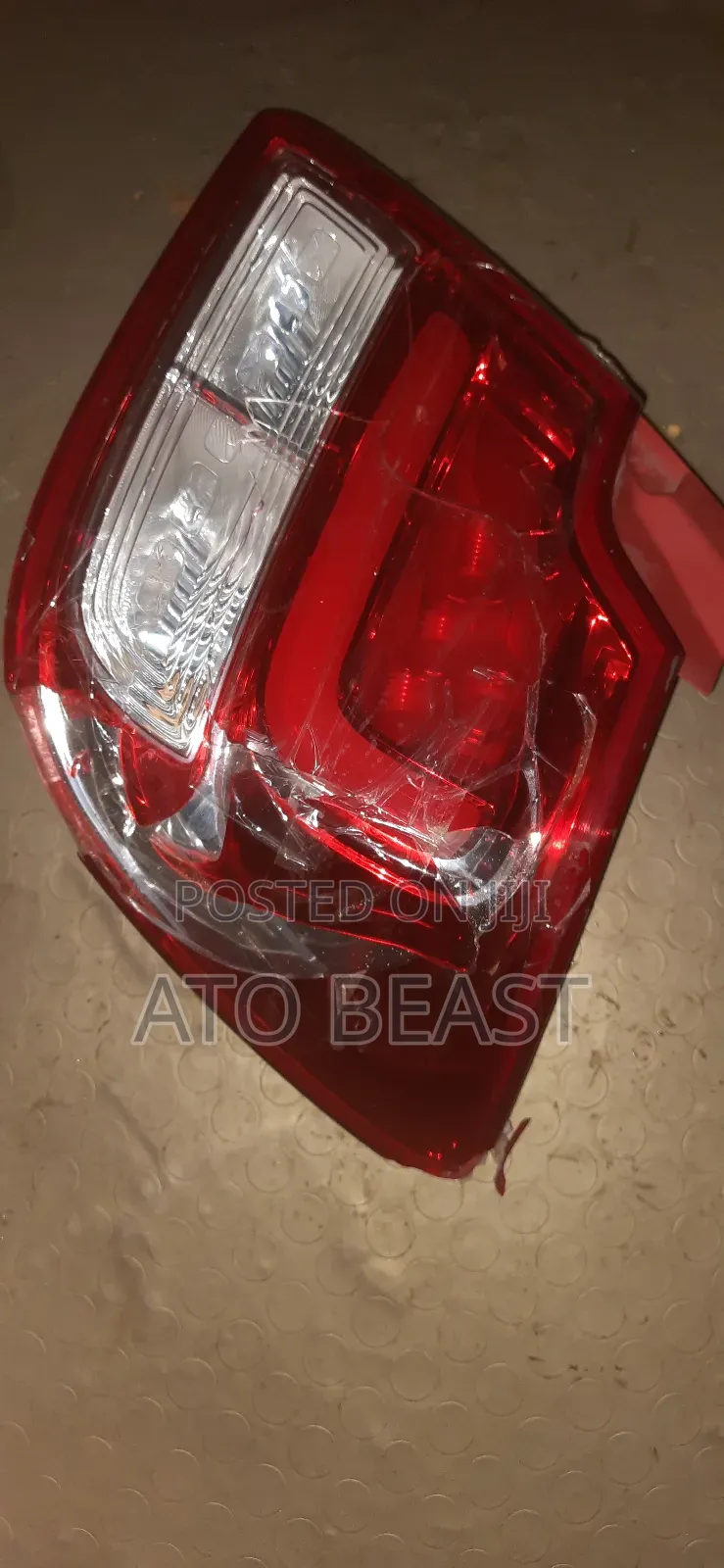 Suzuki Right Tail Light