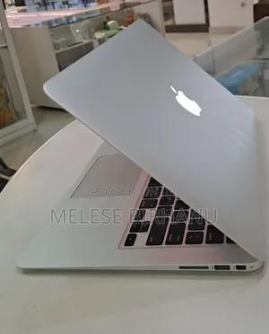 New Laptop Apple MacBook Air 2014 4GB Intel Core I5 SSD 128GB