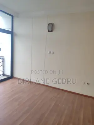 3bedroom Luxury Apartiment Rent