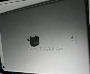 New Apple iPad 10.2 (2019) 128 GB Silver