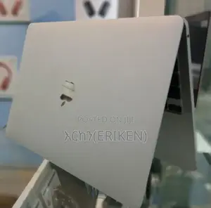 New Laptop Apple MacBook Pro 2022 M2 8GB Apple M2 SSD 256GB