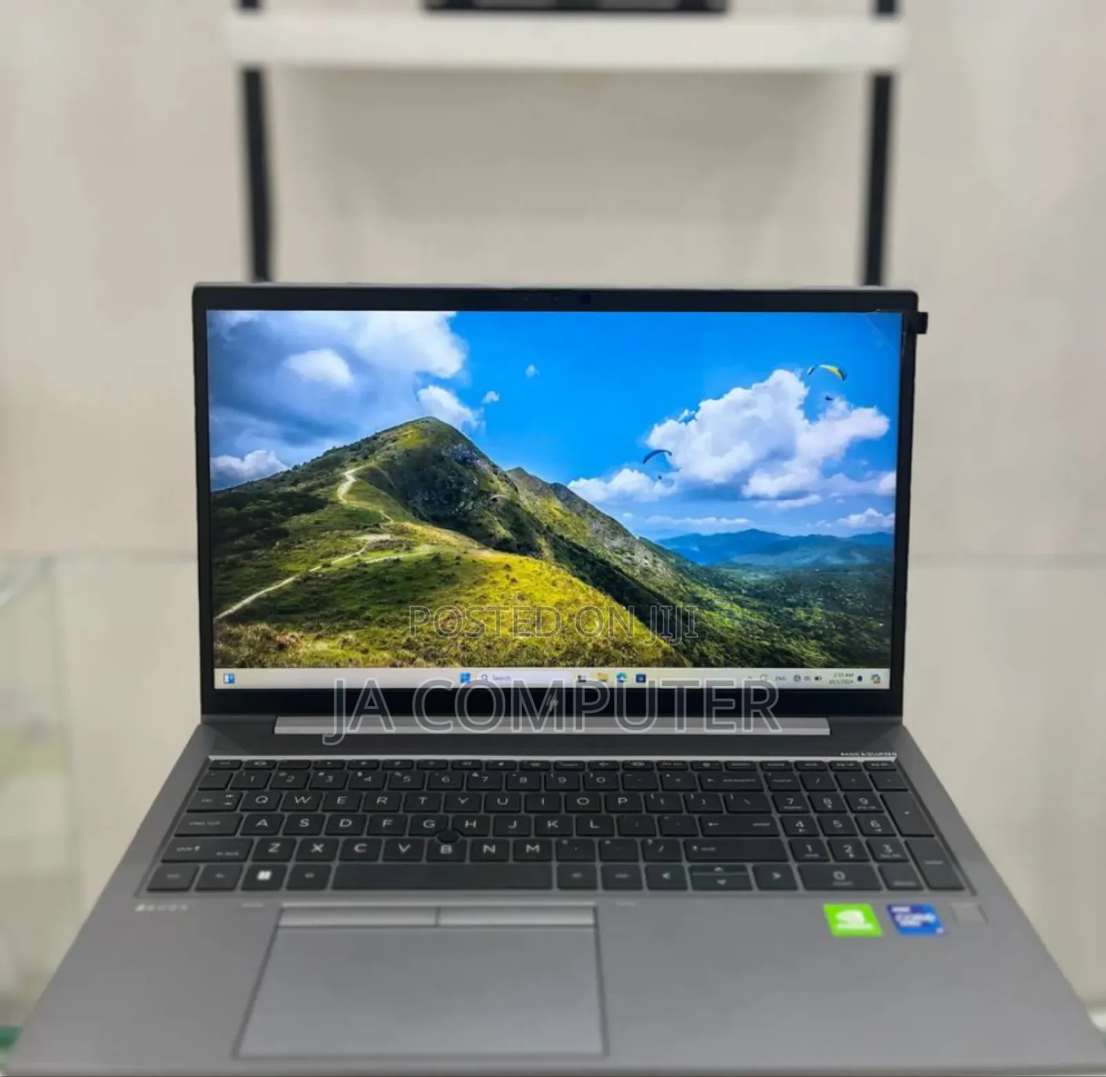 New Laptop HP ZBook 15 16GB Intel Core I7 SSD 512GB