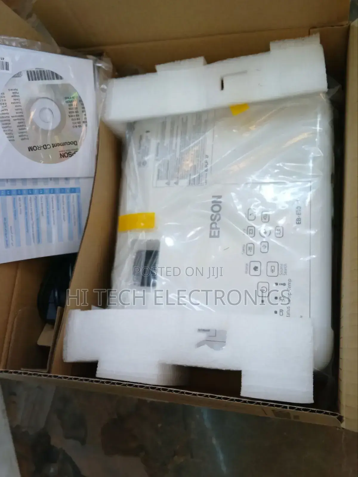 EPSON Projector Packed