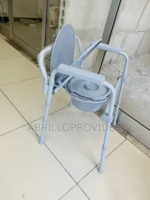 Photo - Toilet Chair11eldelry Commode Shower Chair for Toilet Chair