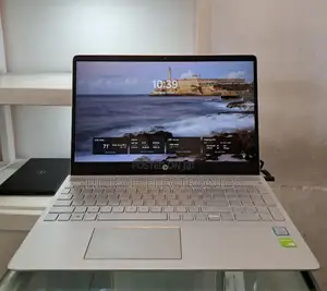 New Laptop HP Pavilion 15 8GB Intel Core i5 HDD+SSD 1.5T