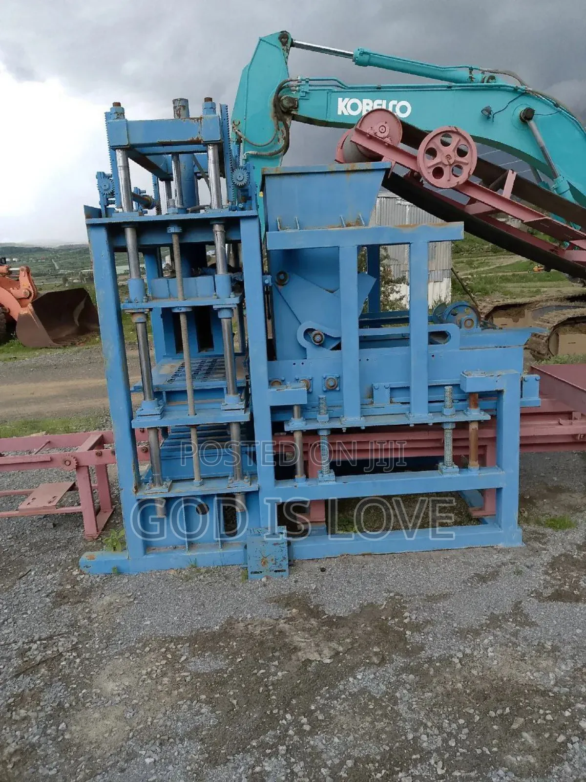 የሚሸጥ የብሎኬት ማሽን Block Making Machine