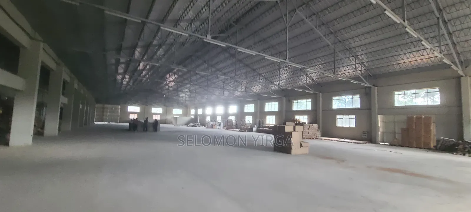 Warehouse for Rent: