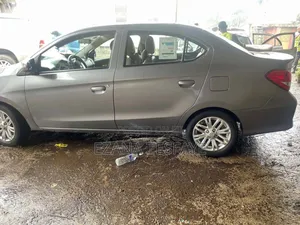 Mitsubishi Attrage 2021 Gray