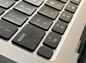 New Laptop Apple MacBook Air 2020 8GB Intel Core I5 SSD 256GB