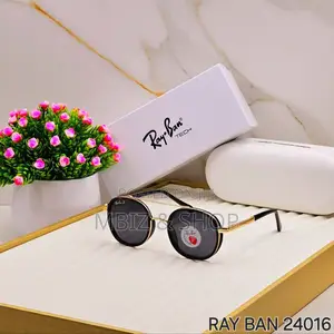 Photo - Ray Ban Sunglasses