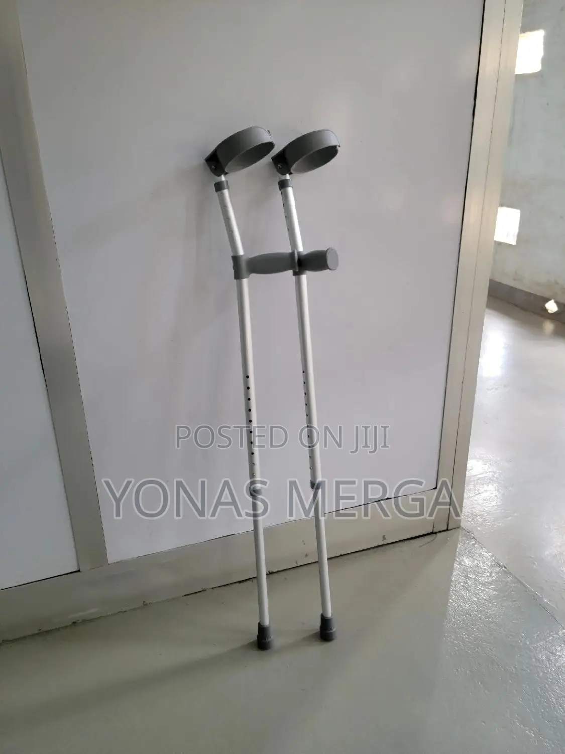 Yeknd Crutches፮℥Crutches፪₮Crutches፵∫∫Crutches፶0crutches፰ክራንች