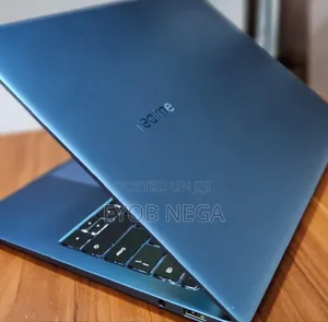 New Laptop 8GB Intel Core I5 SSD 512GB