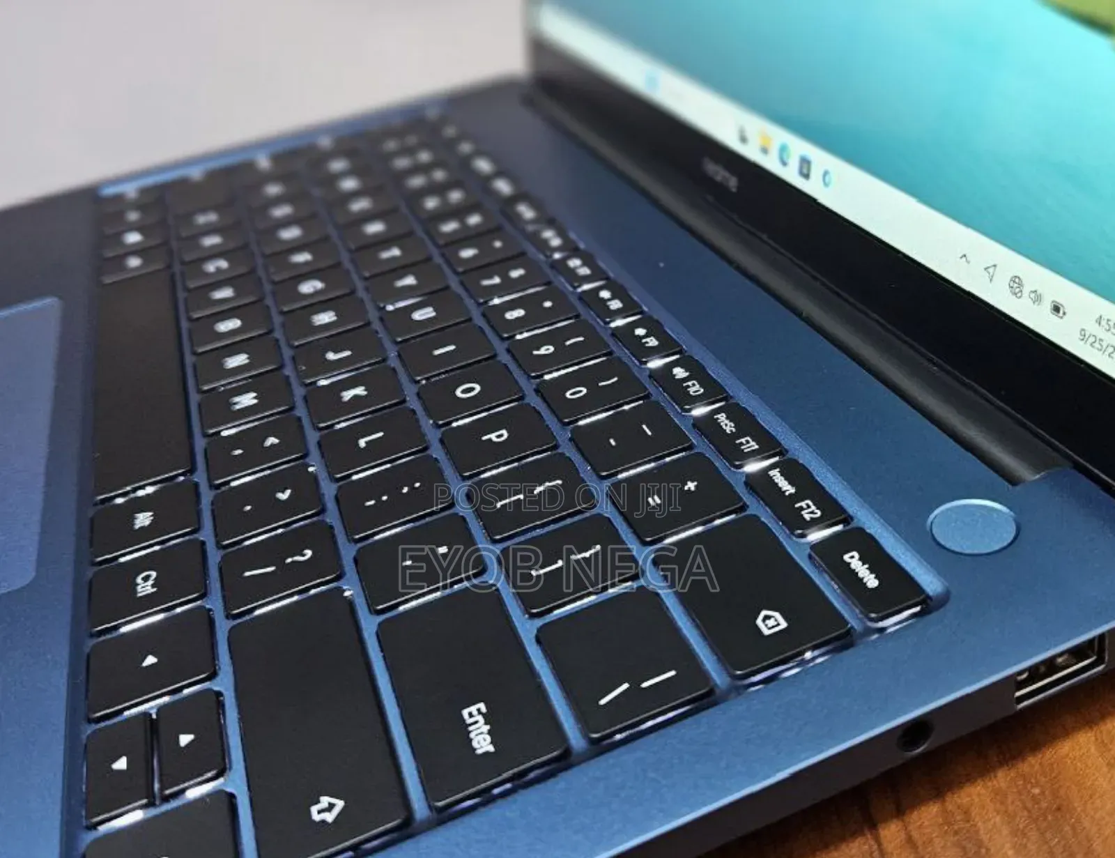 New Laptop 8GB Intel Core I5 SSD 512GB