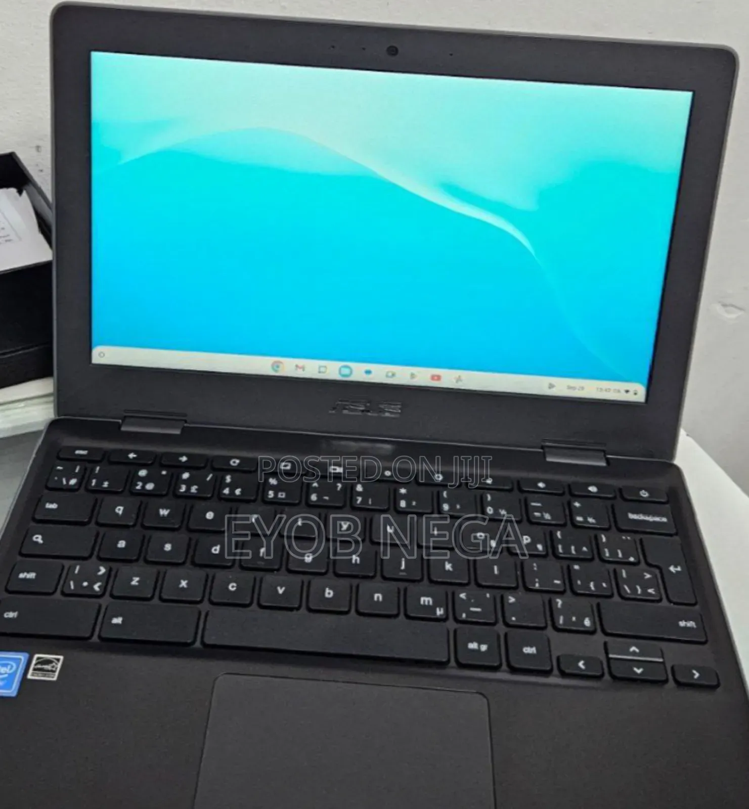 New Laptop Asus Chromebook C223 4GB Intel Celeron SSD 60GB