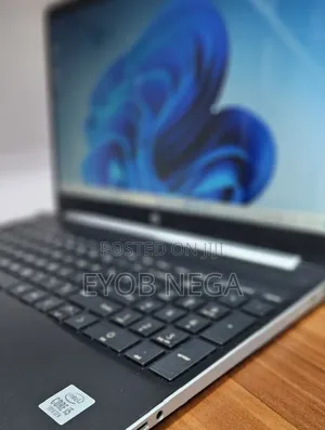 New Laptop HP Stream Notebook 8GB Intel Core I5 SSD 256GB