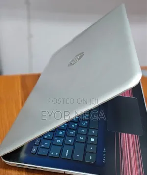 New Laptop HP Pavilion 15 8GB Intel Core I7 HDD 1T