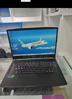 Photo - New Laptop MSI 16GB Intel Core i7 SSD 512GB