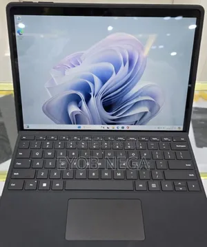 New Laptop Microsoft Surface Pro 9 32GB Intel Core I7 SSD 1T