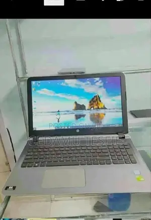 New Laptop 8GB Intel Core i7 SSD 512GB