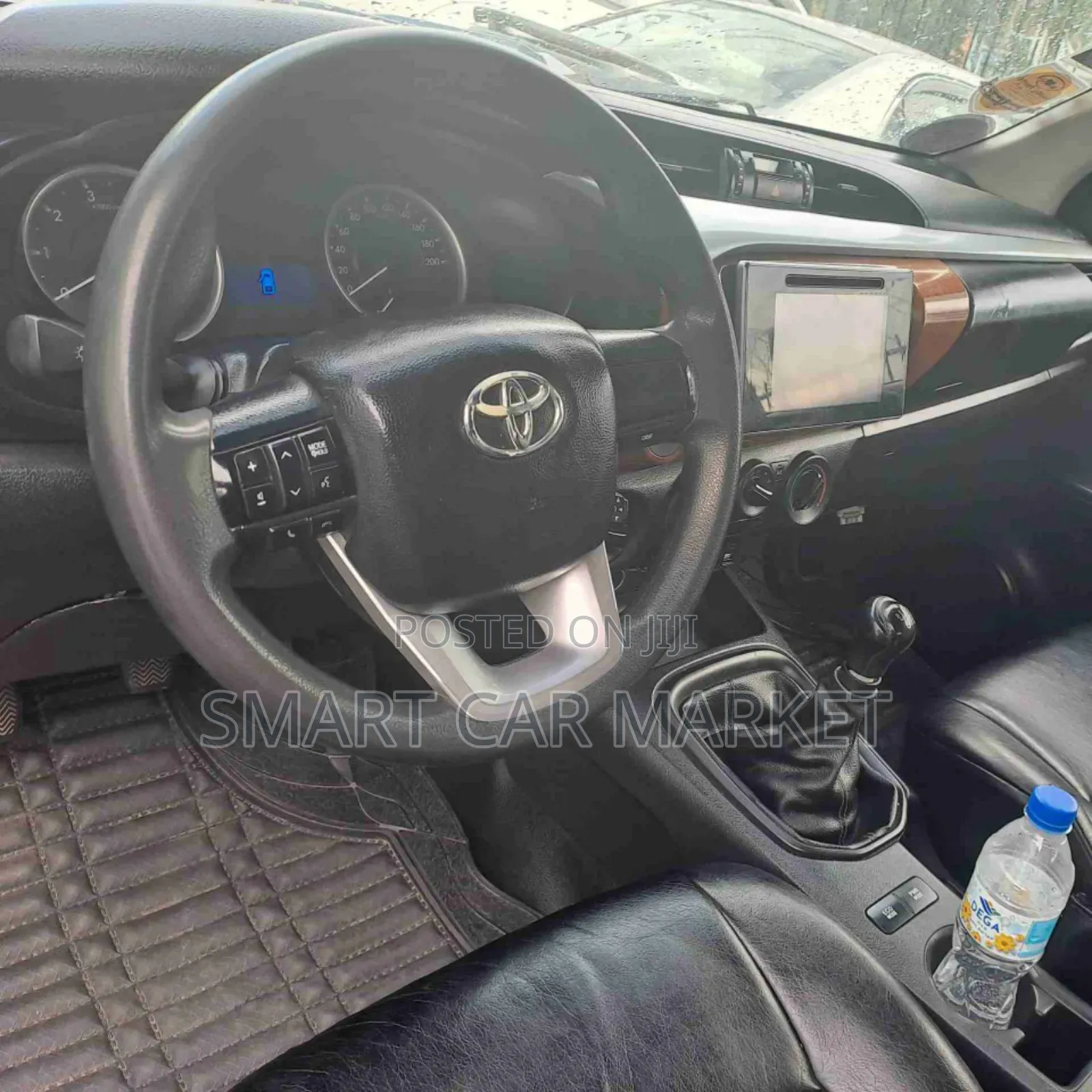 Toyota Hilux 2017 Silver