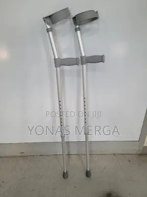 Photo - Height-Adjustable Crutches፸{Crutches፵⎬Crunch፬₶Cranch፲₦ክራንች