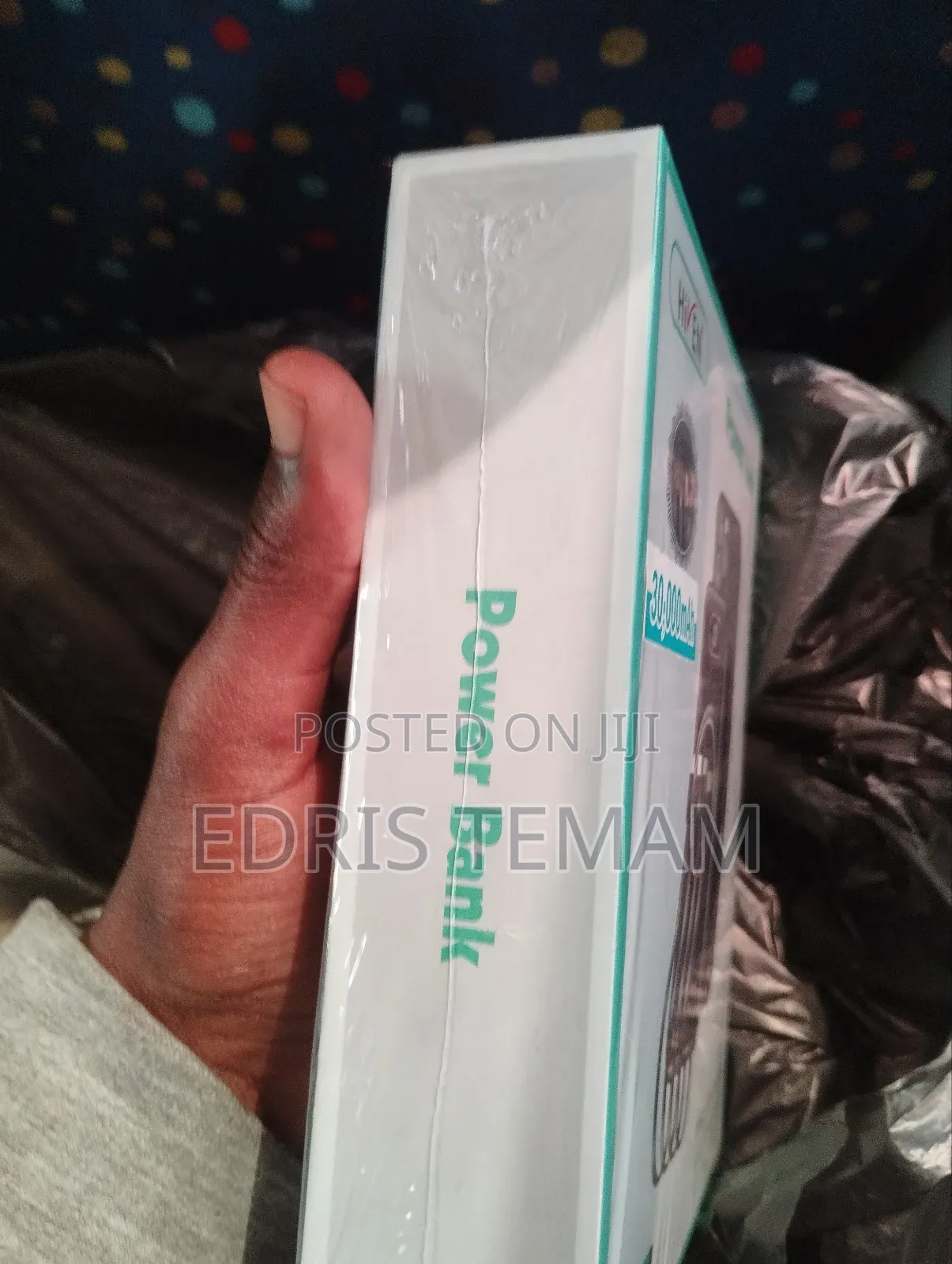 Hiven Power Bank 30,000 Mah With Cable