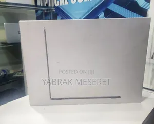 New Laptop Apple MacBook Air 2024 M3 15-Inch 8GB Apple M3 SSD 256GB