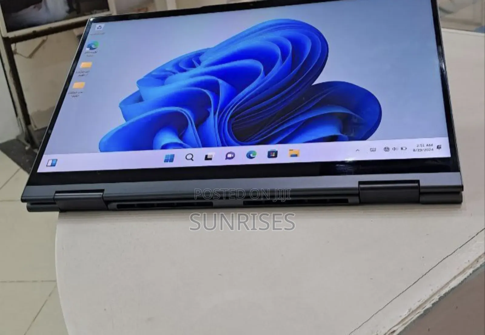 New Laptop Lenovo Yoga 710 16GB Intel Core I7 SSD 512GB