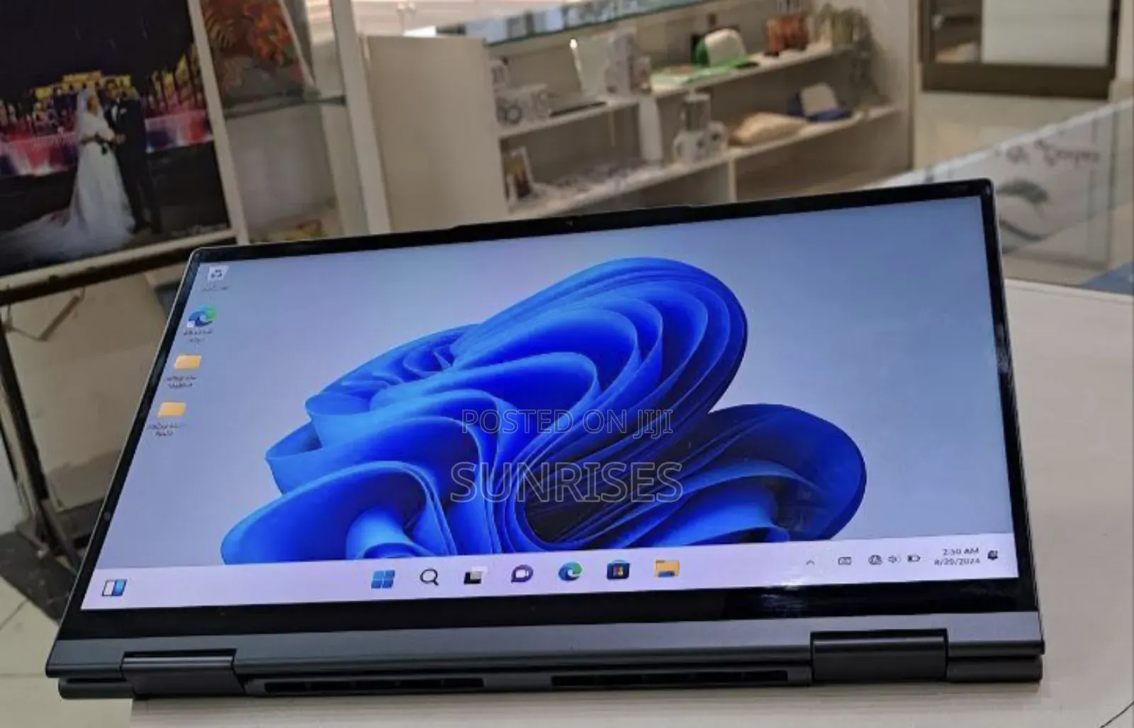 New Laptop Lenovo Yoga 710 16GB Intel Core I7 SSD 512GB