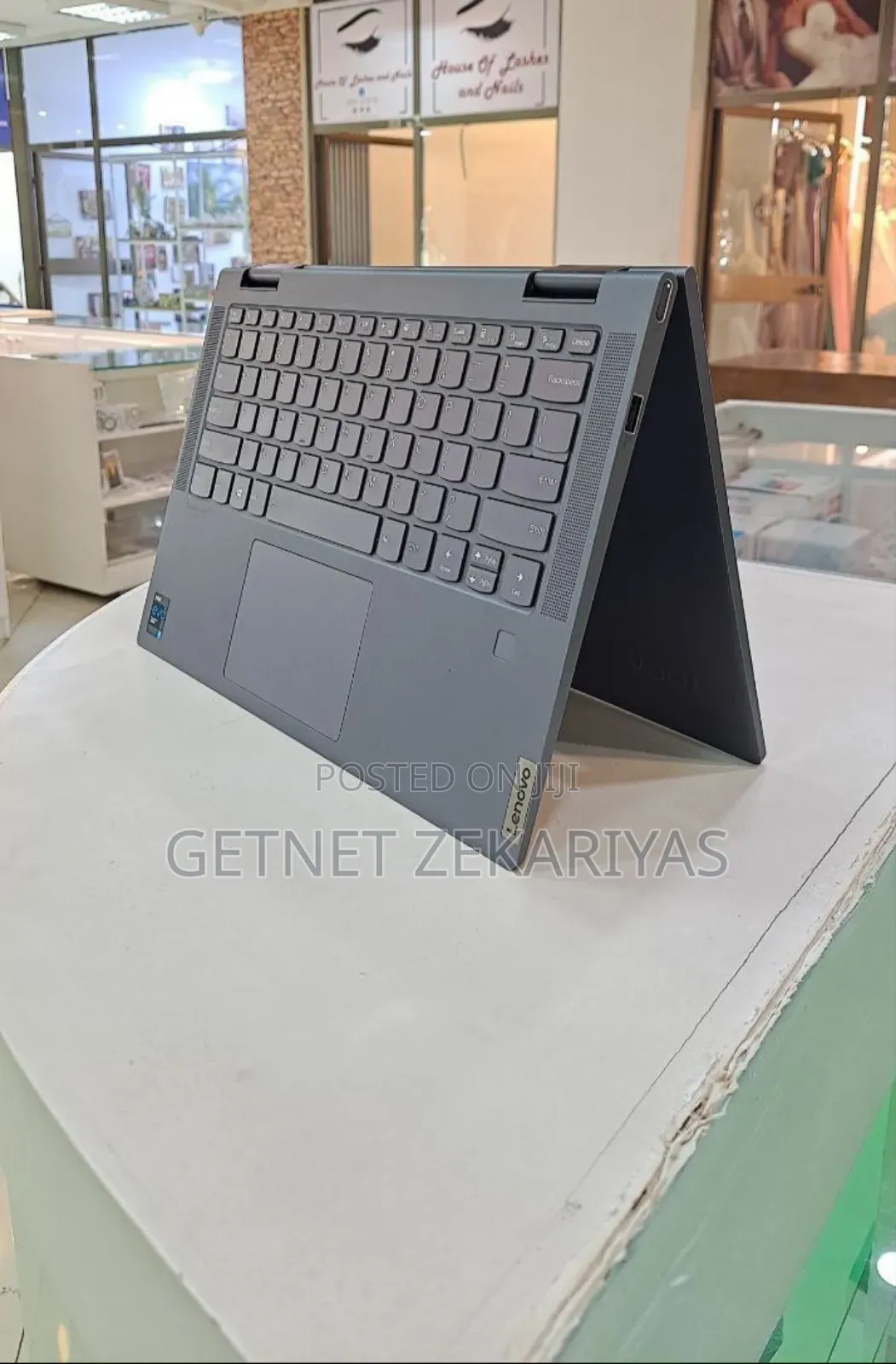 New Laptop Lenovo Yoga 9i 16GB Intel Core I7 SSD 512GB