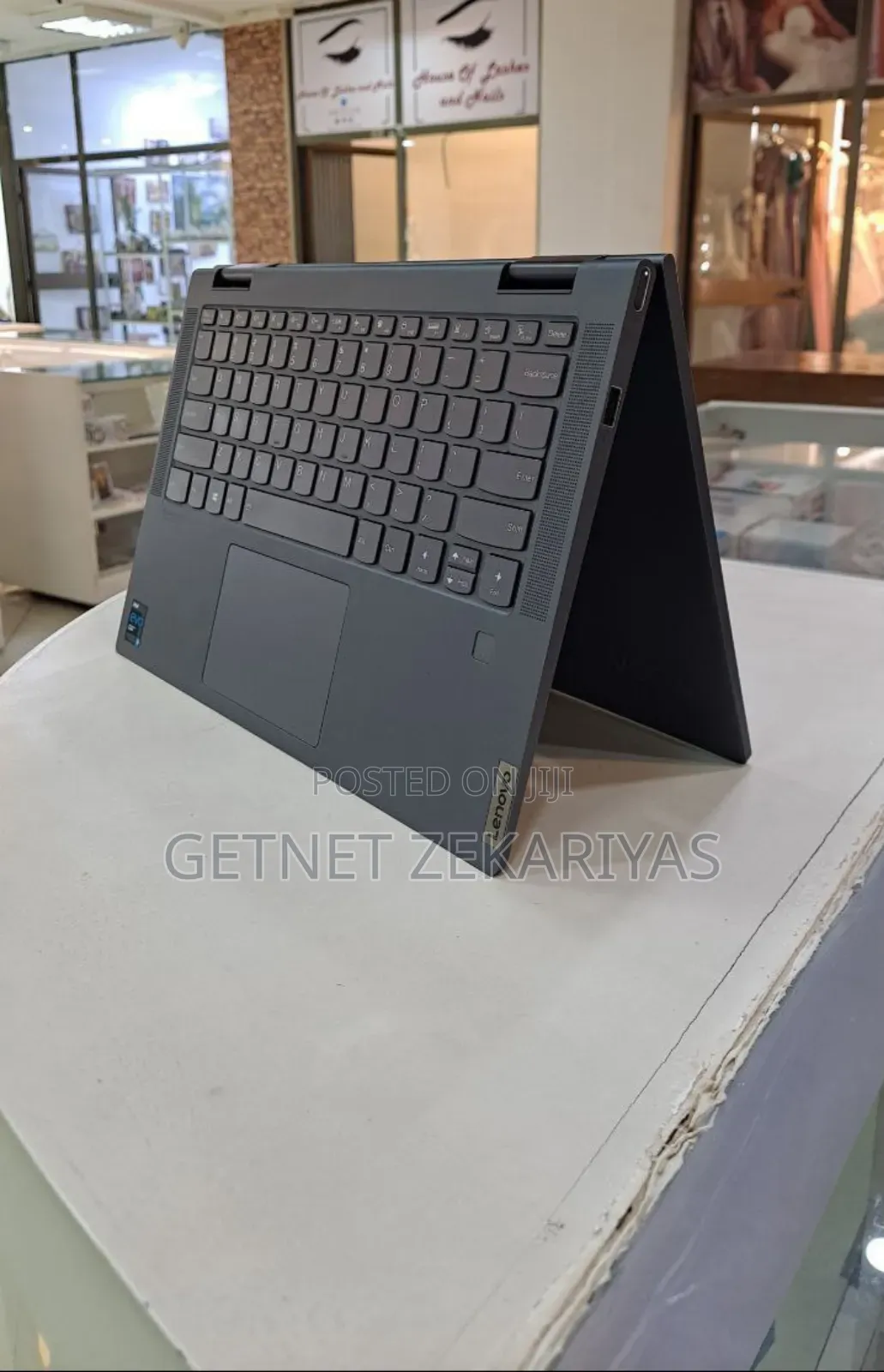 New Laptop Lenovo Yoga 9i 16GB Intel Core I7 SSD 512GB