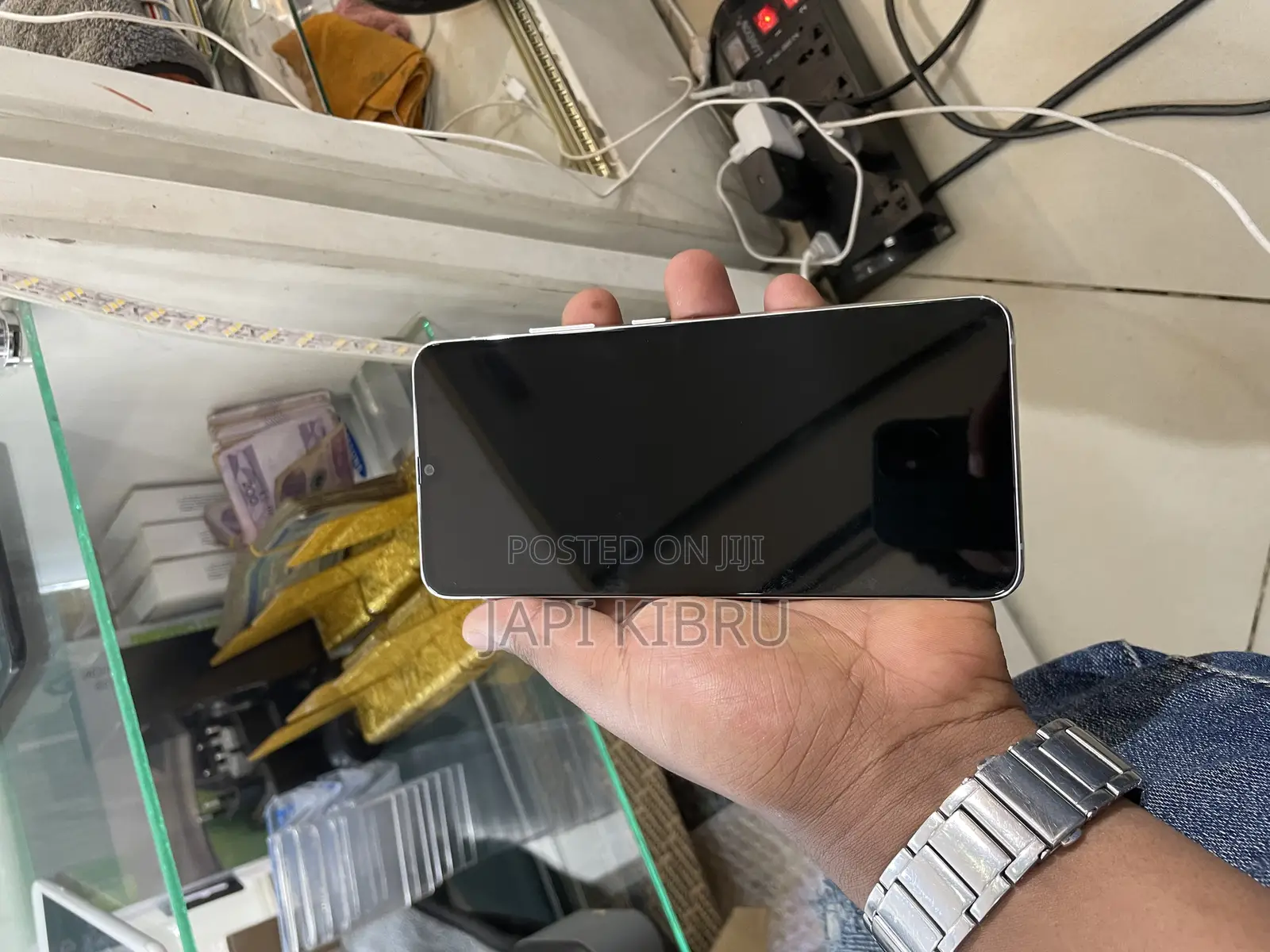 New Samsung Galaxy A90 5G 128 GB White