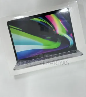 New Laptop Apple MacBook Pro 2022 M2 8GB Apple M2 SSD 256GB