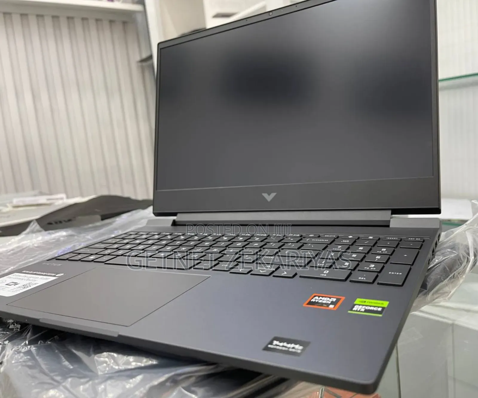 New Laptop HP Victus 15 8GB AMD Ryzen 5 SSD 512GB