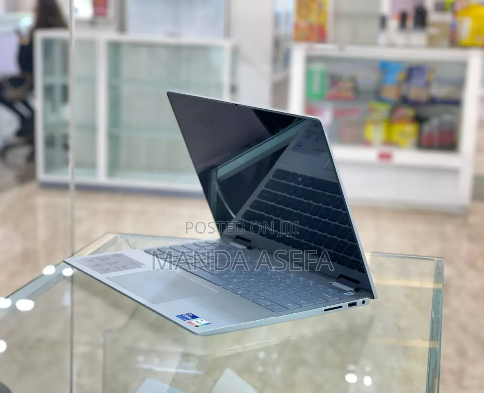 New Laptop Dell Inspiron 14 16GB Intel Core I7 SSD 1T