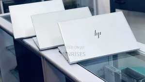 Photo - New Laptop HP EliteBook 840 16GB Intel Core I7 SSD 1T