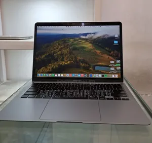 Photo - New Laptop Apple MacBook Air 2020 8GB Intel Core I3 SSD 256GB