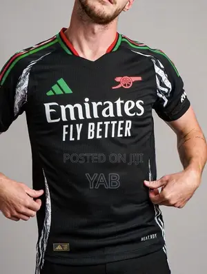 Photo - Arsenal Away 24/25 Shirt